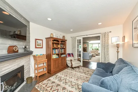 5138 Boardwalk Place Indianapolis IN 46220