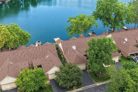 5138 Boardwalk Place Indianapolis IN 46220