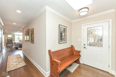 5138 Boardwalk Place Indianapolis IN 46220
