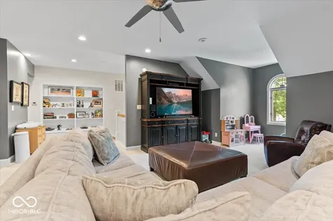 631 Peach Tree Court Danville IN 46122