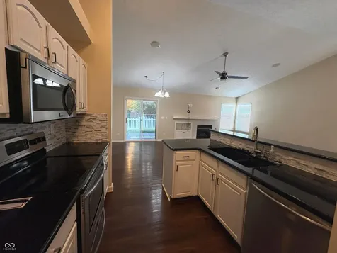 2734 Cadogan Drive Greenwood IN 46143