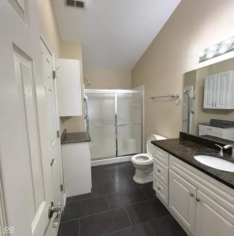 2734 Cadogan Drive Greenwood IN 46143