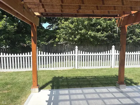 2734 Cadogan Drive Greenwood IN 46143