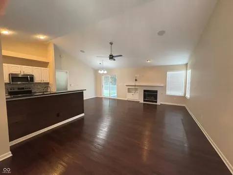 2734 Cadogan Drive Greenwood IN 46143