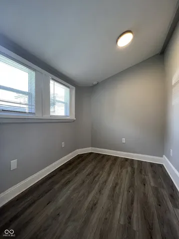 129 W Hendricks Street Shelbyville IN 46176