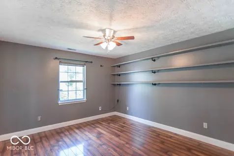 20 Medina Lane Indianapolis IN 46227
