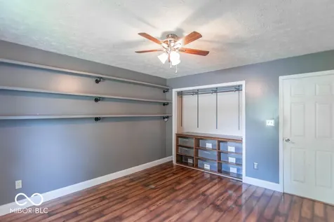 20 Medina Lane Indianapolis IN 46227