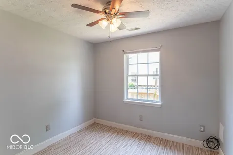 20 Medina Lane Indianapolis IN 46227