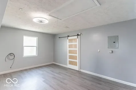 20 Medina Lane Indianapolis IN 46227