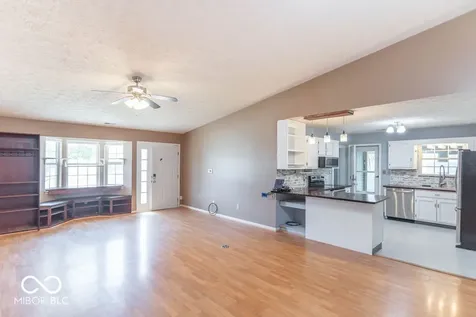 20 Medina Lane Indianapolis IN 46227