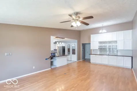 20 Medina Lane Indianapolis IN 46227