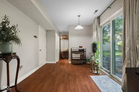 8873 Falkirk Court Indianapolis IN 46256