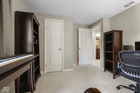 8873 Falkirk Court Indianapolis IN 46256