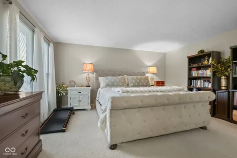 8873 Falkirk Court Indianapolis IN 46256