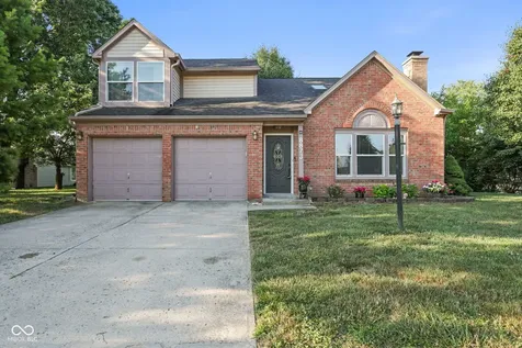 8873 Falkirk Court Indianapolis IN 46256