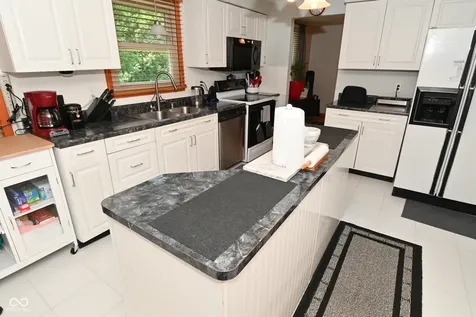 430 Meadow Circle Greenwood IN 46142