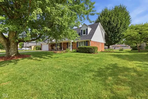 652 Sun Valley Court Indianapolis IN 46217