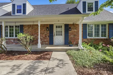 652 Sun Valley Court Indianapolis IN 46217