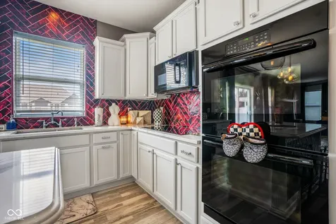 1275 Timber Bluff Road Westfield IN 46074
