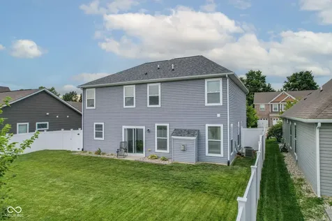 1275 Timber Bluff Road Westfield IN 46074