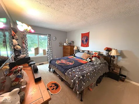 9102 Fireside Indianapolis IN 46250