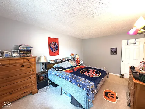 9102 Fireside Indianapolis IN 46250