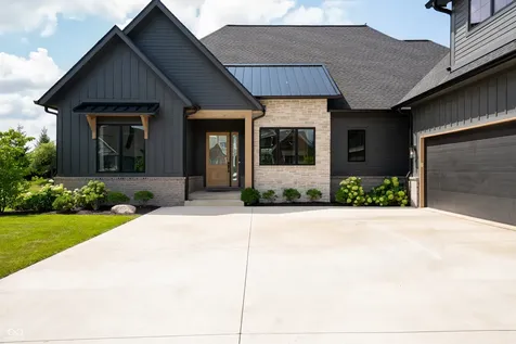 493 Chatham Hills Boulevard Westfield IN 46074