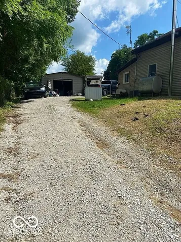 5232 E Us Highway 40 Greencastle IN 46135