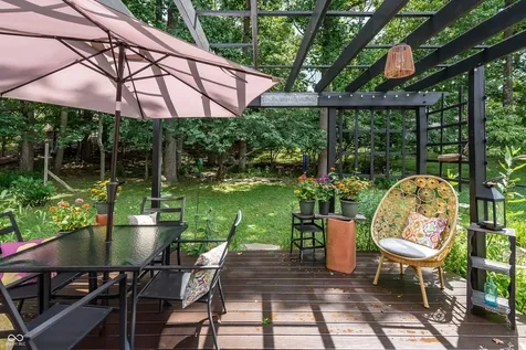 2209 S Laurelwood Drive Bloomington IN 47401