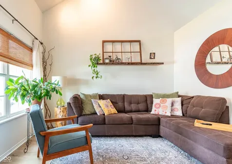 2209 S Laurelwood Drive Bloomington IN 47401
