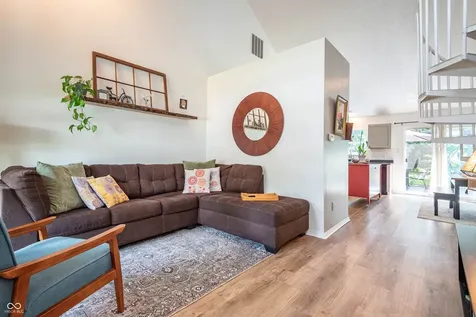 2209 S Laurelwood Drive Bloomington IN 47401