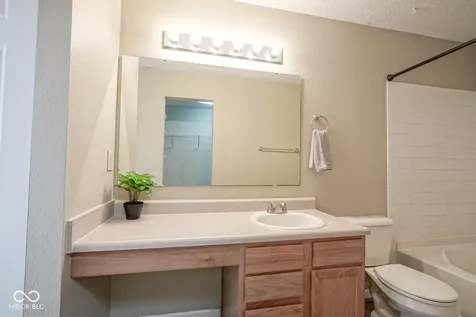 10155 Holly Berry Circle Fishers IN 46038