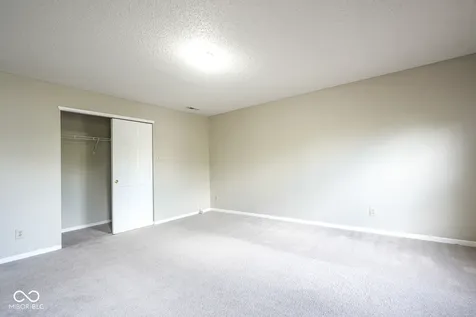 10155 Holly Berry Circle Fishers IN 46038