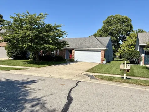 11069 Beech Drive Fishers IN 46038