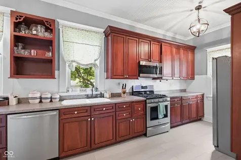 400 E State Street Pendleton IN 46064