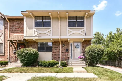 8123 Bromley Place Indianapolis IN 46219