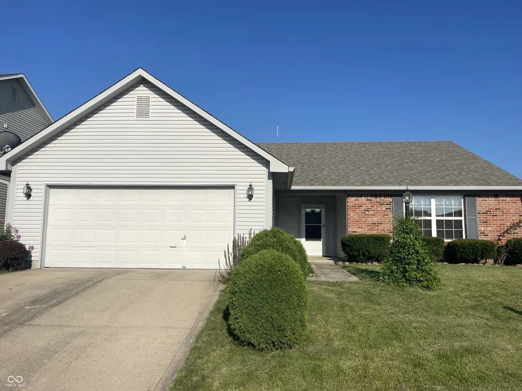 704 Sweet Creek Drive Indianapolis IN 46239