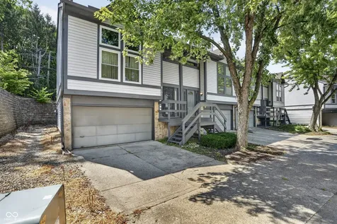 8105 Valley Farms Trail Indianapolis IN 46214