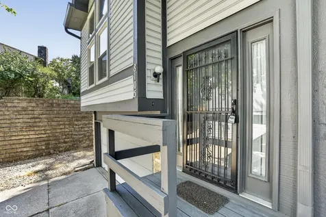 8105 Valley Farms Trail Indianapolis IN 46214