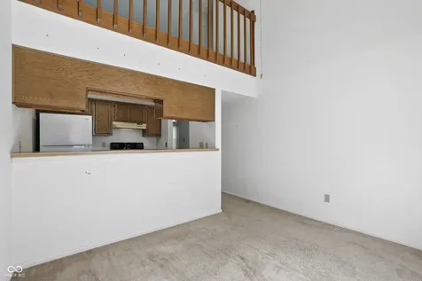 8105 Valley Farms Trail Indianapolis IN 46214