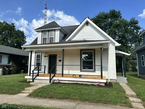739 Maple Street Columbus IN 47201