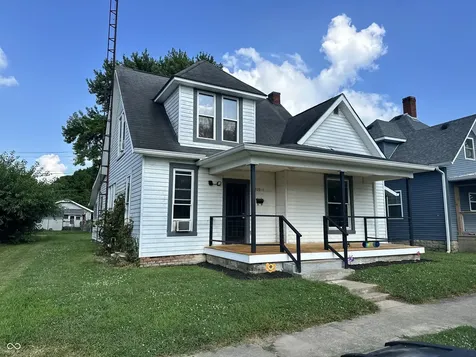 739 Maple Street Columbus IN 47201