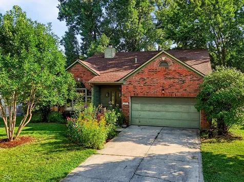 5444 N Meadow Drive Indianapolis IN 46268