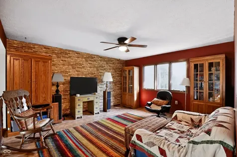 5444 N Meadow Drive Indianapolis IN 46268