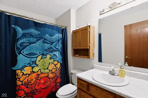 5444 N Meadow Drive Indianapolis IN 46268