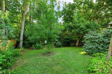 5444 N Meadow Drive Indianapolis IN 46268