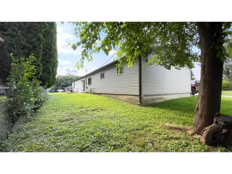 11 Sunset Manor Mooresville IN 46158