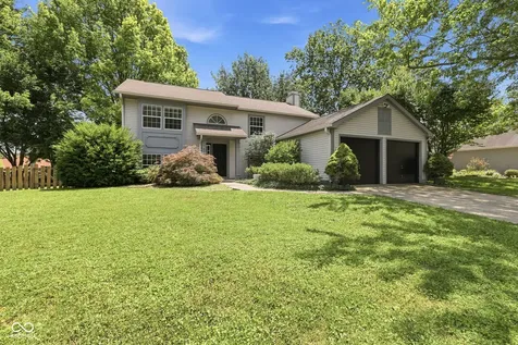 555 Hunters Trail Greenwood IN 46142