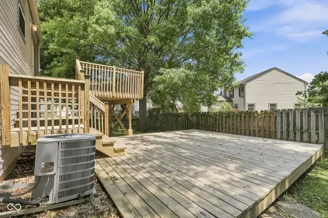 555 Hunters Trail Greenwood IN 46142