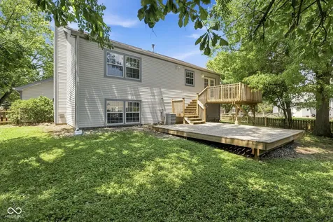555 Hunters Trail Greenwood IN 46142